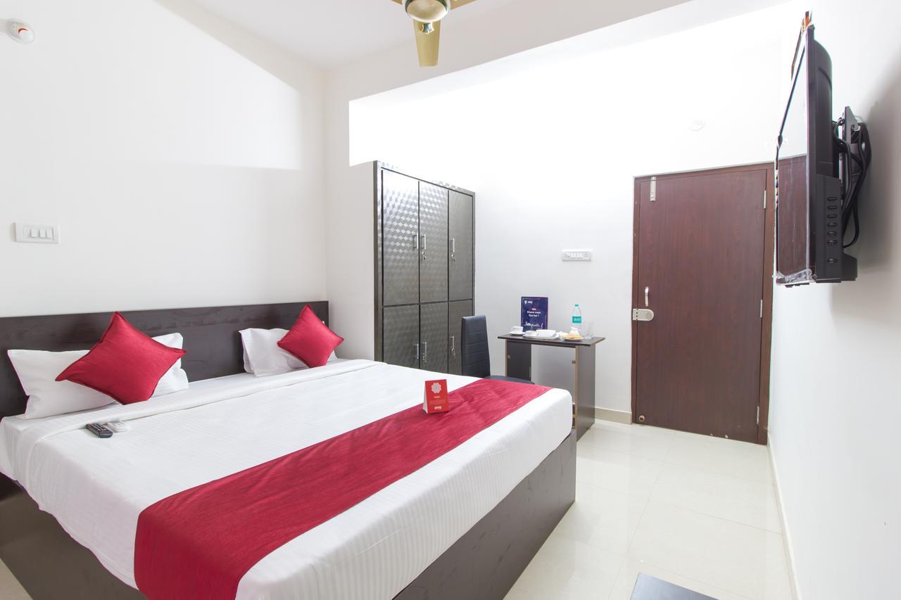 Qube Inn Hyderabad Exterior photo