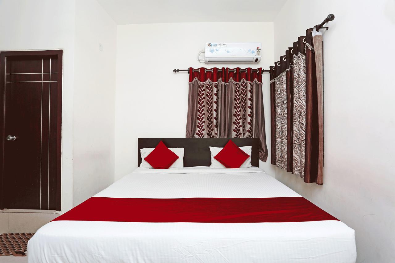 Qube Inn Hyderabad Exterior photo